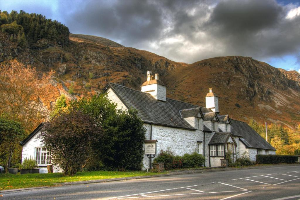 Hotel Gwesty Minffordd 3*
